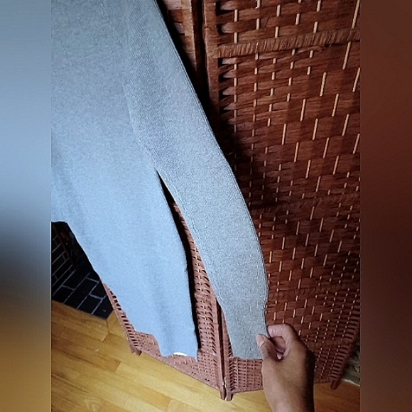 TWO-TONE SWEATER DRESS (NWT) - Picture 5 of 5